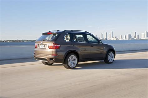 I've got over 80k on mine and it's never left me i drove my last bmw to over 160k, so i see no reason this one won't last +1 here. 2011 Facelift X5: Official Thread with Pics & Press release and M-sport pics - Xoutpost.com