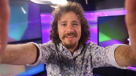 Luisito Comunica No he visitado ni la cuarta parte de todos los países que hay en el mundo