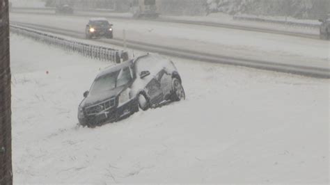 Record Breaking Snow Falls In Marquette Michigan