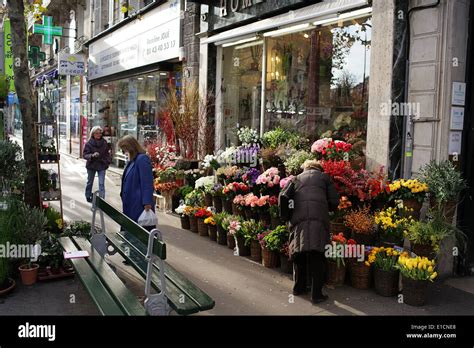 French Flower Shop Stock Photos And French Flower Shop Stock Images Alamy