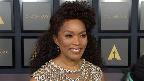 How Angela Bassett Came Around To Wakanda Forever Plot Twist After Initially Pushing Back