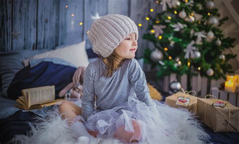 No inport profiles and presets option lightroom. Free Christmas Lightroom Preset for Family Portraits by ...