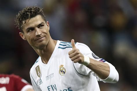 Cristiano Ronaldo latest: All the details about his 'completed' move to ...