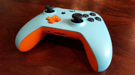 Xbox One S Controller Review New Features And Custom Colors Make For A Great Successor Pcworld