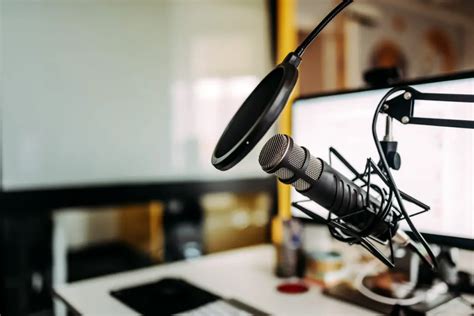 Why Should You Consider Starting A Podcast The Side Hustle Profit