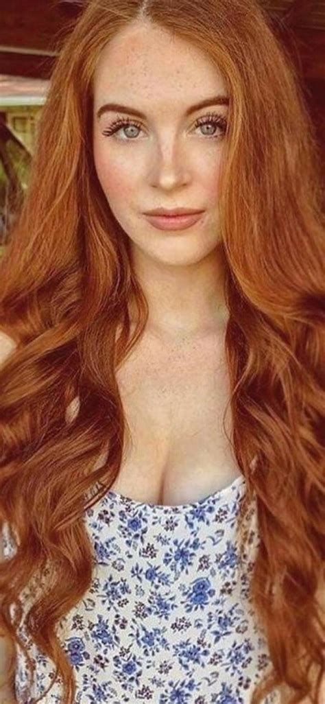 Pin By Wes On Beautiful Redhead Beautiful Red Hair Red Haired Beauty