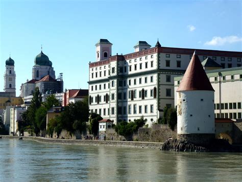 Learn about the llm programs at university of passau and other law schools in germany. City of Three Rivers - University of Passau