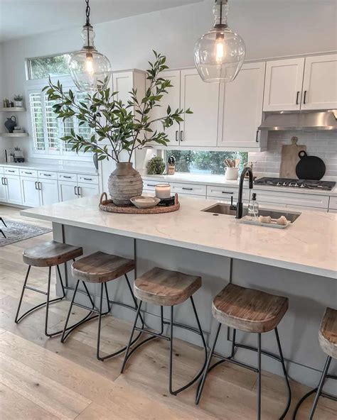 Kitchen Island Centerpiece Ideas With Foliage Soul And Lane