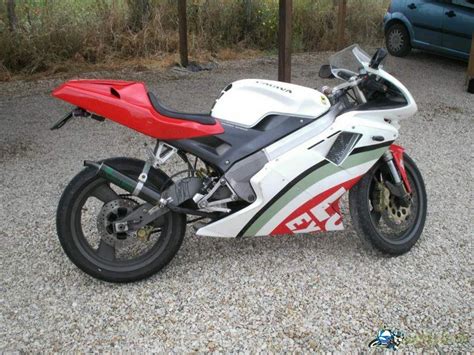 Cagiva mito 125, engine rebuild, top end, repairs, servicing, maintenance, will not start, buying, for sale, free workshop manual , derestriction fastest 125 in the world guaranteed cagiva mito tutorials , how to , derestriction , add ons extras , news and reviews , workshop manuals. Информация по мотоциклу Cagiva Mito 125 Lucky Strike