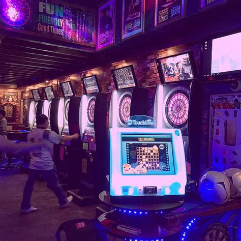 7 Fun Bars In Singapore For Arcade Games And Drinking Challenges Shout