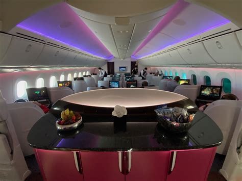 Review Qatar Airways Boeing 787 Dreamliner Business Class