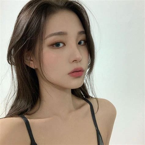 I R E N E I T Y Korean Beauty Girls Asian Makeup Ulzzang Girl
