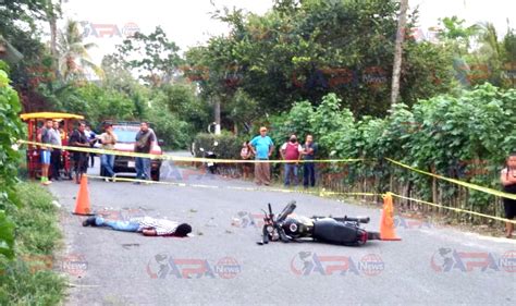 Muere Joven Motociclistas Al Accidentarse En Su Unidad Apanews My Xxx