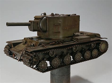 There are three models to make: ボード「Soviet WW2 Tank Models」のピン