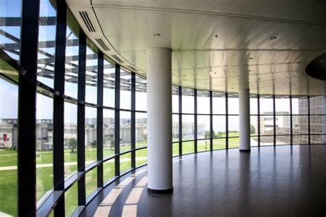 Modern Facade The Beauty Of Glass Curtain Walls Interior Design