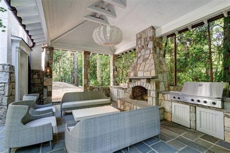 Most homes for sale in atlanta stay on the market for 57 days and. 1940 Mansion In Atlanta Georgia (With images) | Outdoor ...