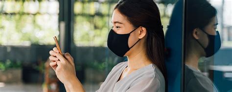Unlocking Your Iphone While Wearing A Mask Gets Easier Thanks To New