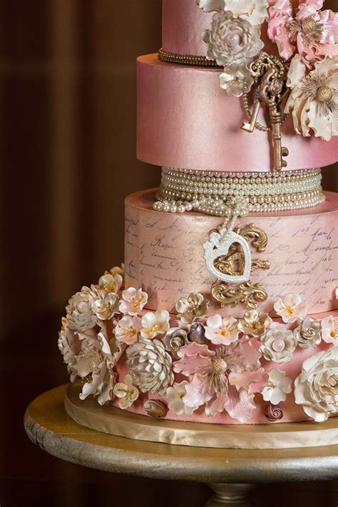 Look At All The Intricate Details In This Wedding Cake Find Out More
