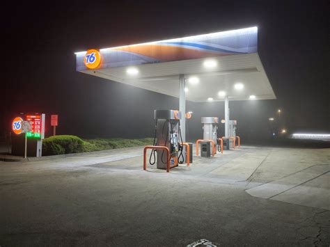 🌚images With Elegiac Auras🖤 On Twitter Auras Gas Station Beautiful