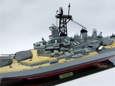 Uss Iowa Bb 61 Handcrafted War Ship Display Model 39 Quality