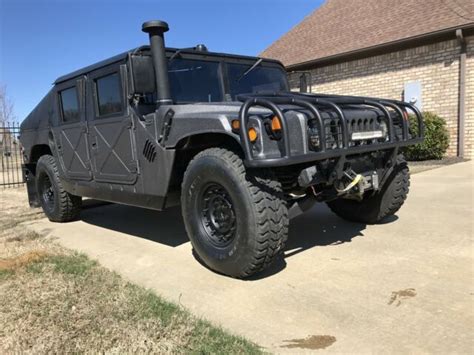 The hmmwv is used exclusively by u.s. MILITARY HUMVEE SLANT BACK TURRET M998 HMMWV HUMMER for ...