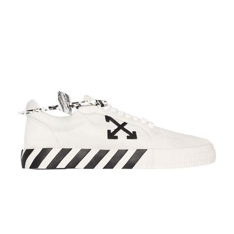 Buy Off White Vulc Sneaker Low White Black Omia085f20lea002 0110 Goat