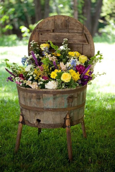 13 Impressive Rustic Garden Style With Its Attractive Elements