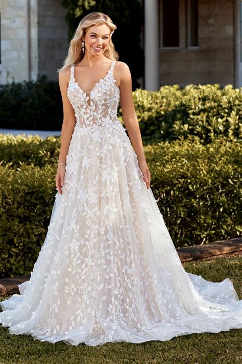Three Dimensional Lace Wedding Dress Sophia Tolli