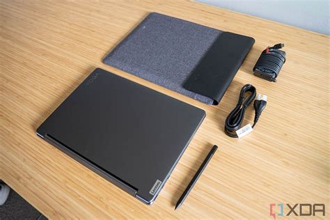 What Do You Get Inside The Lenovo Yoga 9i 2022 Box
