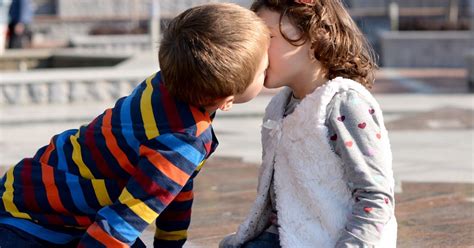 Police Called Out To School Because Two Seven Year Olds Were Kissing