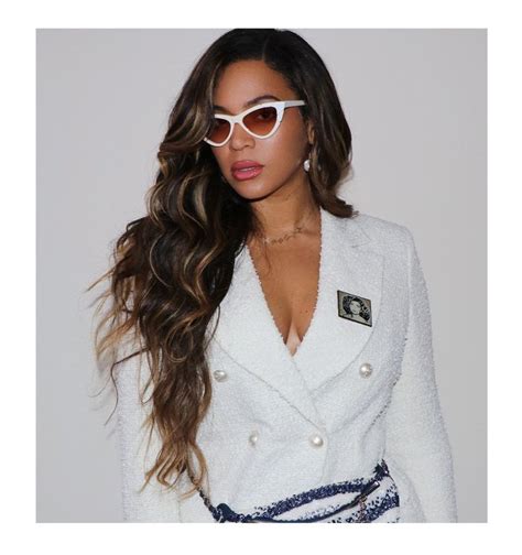 beyoncé releases over 200 intimate never before seen photos for her 38th birthday beyonce