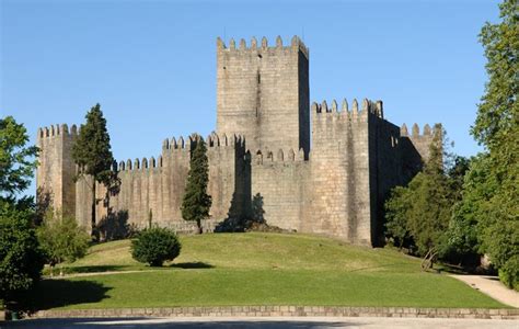 Castelo De Guimarães Direção Regional De Cultura Do Norte
