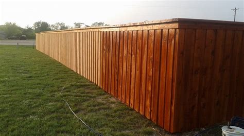 3 Options To Give Cedar Fencing Different Looks With Custom Stains And