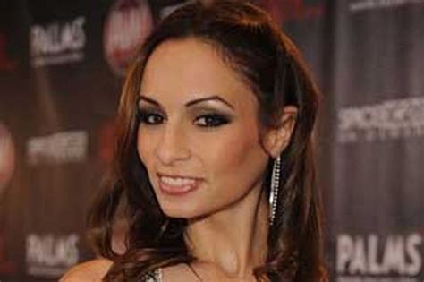 Who Is Amber Rayne Porn Star Who Accused James Deen Of Sexual Assault Dies Age 31 Irish