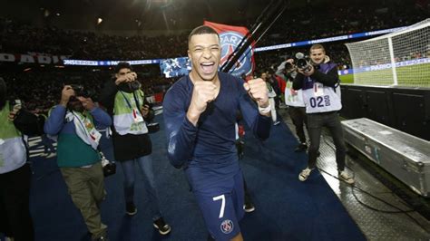 psg 2 1 rc strasbourg ligue 1 2022 23 kylian mbappe strikes late to clinch victory for psg ⚽