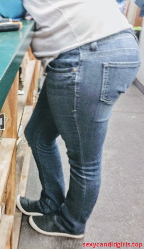 sexy candid girls chunky candid booty and legs in tight blue jeans closeup creepshot item 1