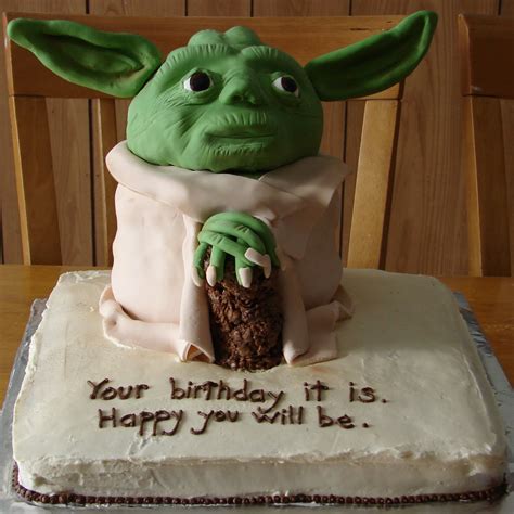 Yoda Cakes – Decoration Ideas | Little Birthday Cakes