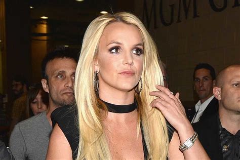 Britney Spears Q979