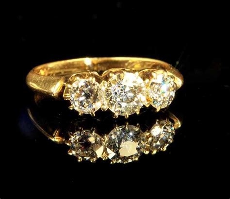 Wendt S 18ct Yellow Gold Three Diamond Ring 1913 Rings Jewellery