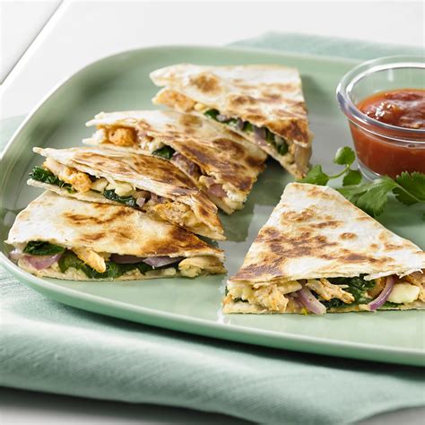 Chicken And Spinach Quesadillas Recipe From H E B
