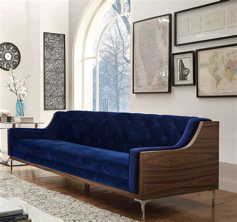A good sectional sofa is stylish and comfortable. Blue Velvet Sofas With Creative Living Room Decor Ideas