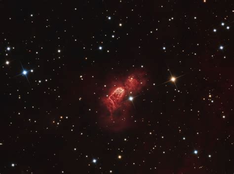Amazing Hourglass Nebula Photo Captured By Patient Stargazer Space