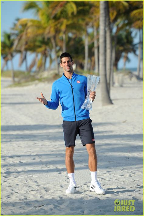 Photo Novak Djokovic Celebrates Fifth Miami Open Title Win 01 Photo
