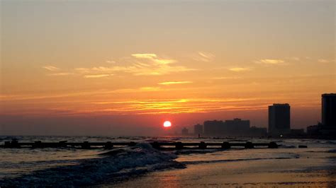 Boardwalk Atlantic City Nj Usa Sunrise Sunset Times