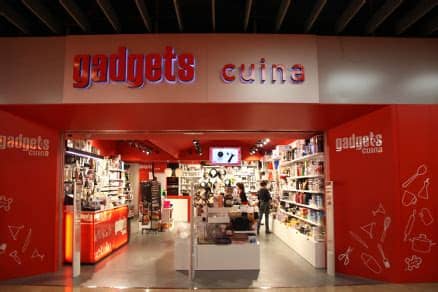 El objetivo de la cocina es integrarse y dar su lugar. Tienda L'Illa Diagonal Barcelona | Tienda venta utensilios ...