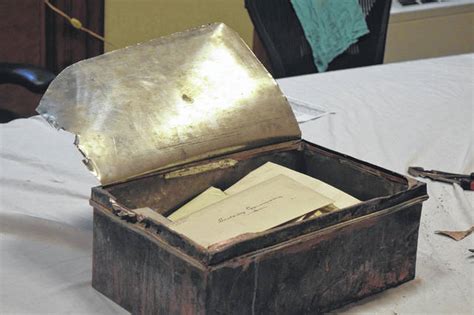 Time Capsule Opened At Courthouse The Register Herald