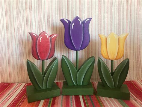 Wooden Bright Spring Tulips Hand Painted Set Of Three Etsy
