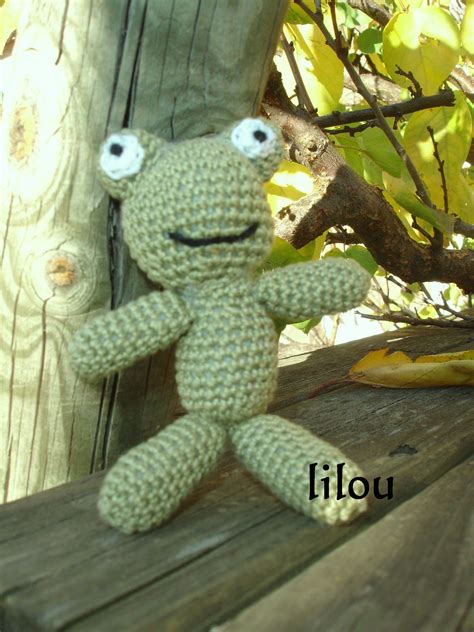 Grenouille Au Crochet Diy Modele Tuto Gratuit Fils De Lilou Tricot Crochet Dentelle