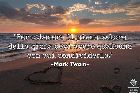 In queste pagine trovi un'enorme raccolta di frasi belle, suddivise tra amore, amicizia, vita e così via. Frasi, Citazioni e Aforismi d'Amore per Lui Famose Brevi