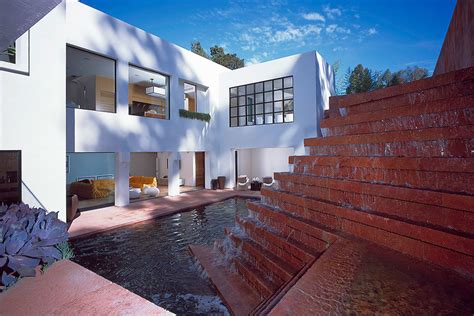 Architectural Minimalism 7 Stunning Homes Huffpost Life
